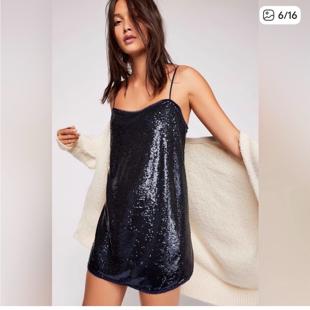 Free People Time to Shine Navy Blue
Sequin Slip Dress